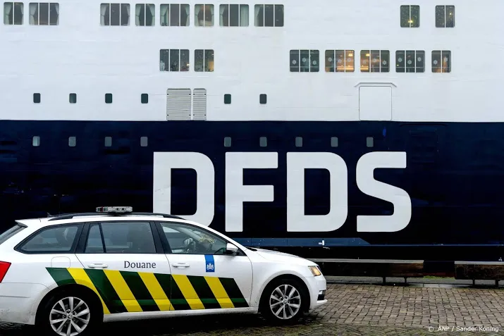 vliegen en varen vanuit verenigd koninkrijk mag weer