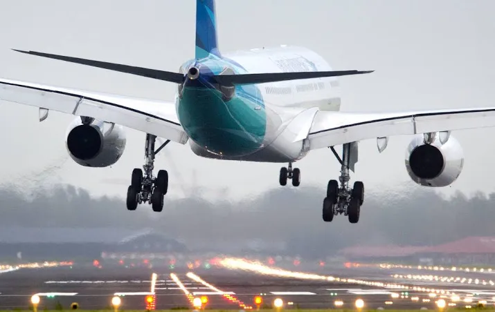 vliegverkeer schiphol stilgelegd vanwege storm
