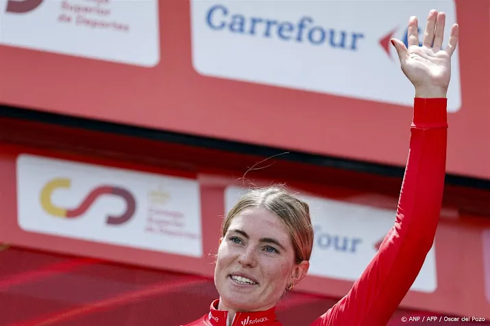 vollering beste bij aankomst bergop in ronde van burgos