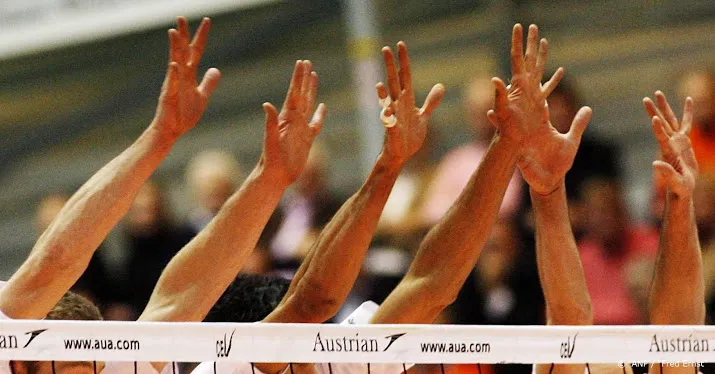 volleybalbond past competitie aan door coronacrisis