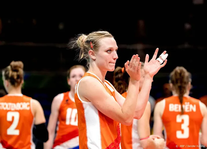 volleybalster pietersen beeindigt carriere