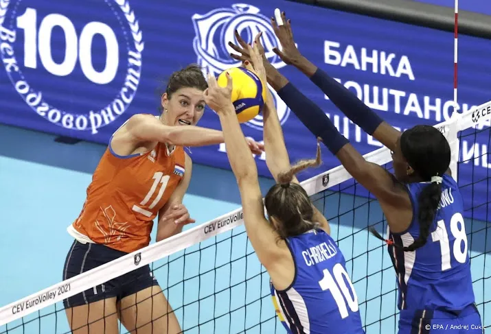 volleybalsters lopen finale ek mis na nederlaag tegen italie