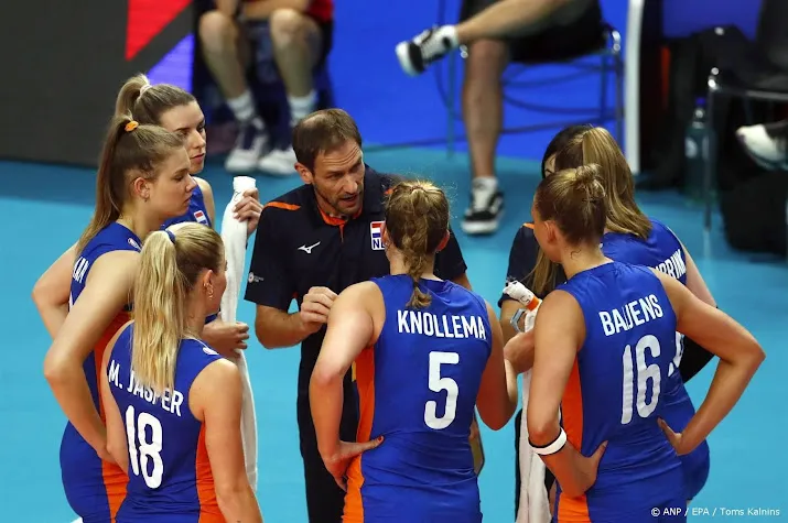 volleybalsters onderuit tegen gastland china in nations league