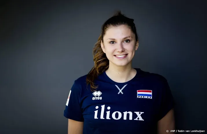 volleybalsters op ek ook langs finland met ruim verschil