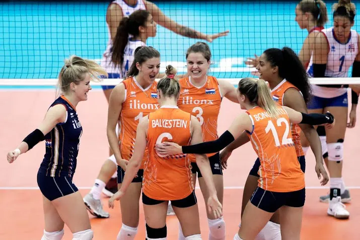 volleybalsters tegen china en de vs