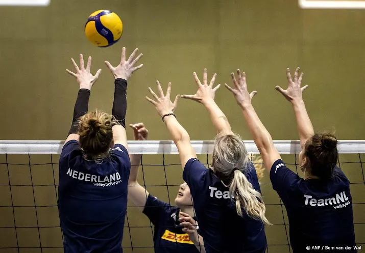 volleybalsters verslaan roemenie in eerste oefenduel