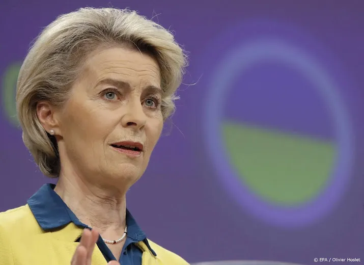 von der leyen waarschuwt voor terugval op fossiele brandstoffen
