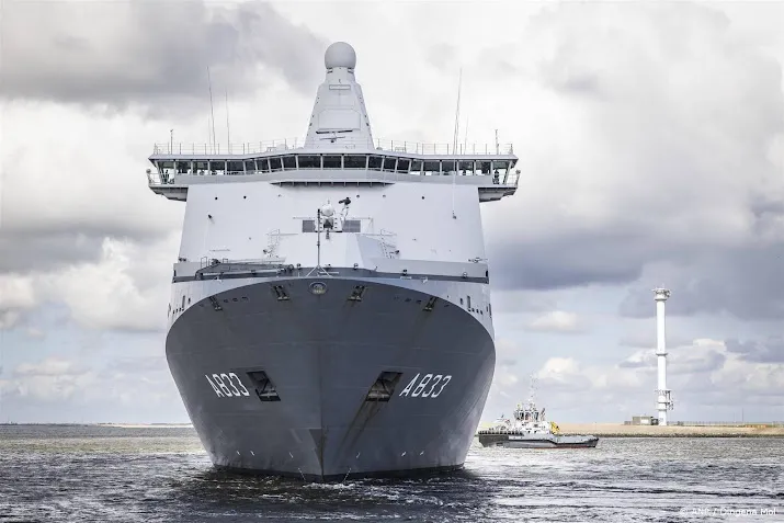 voor het eerst gewonde behandeld op karel doorman in rode zee