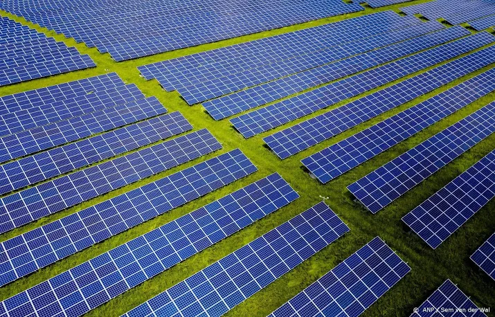voor het eerst meer eu stroom uit hernieuwbare bronnen dan fossiel