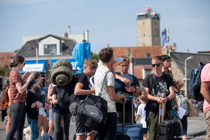 vooralsnog geen positieve coronatesten erbij op terschelling