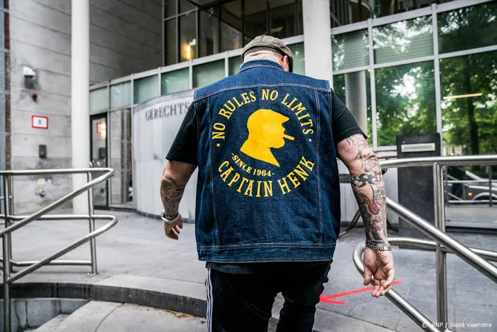 voormalig no surrender kopstukken horen strafeisen