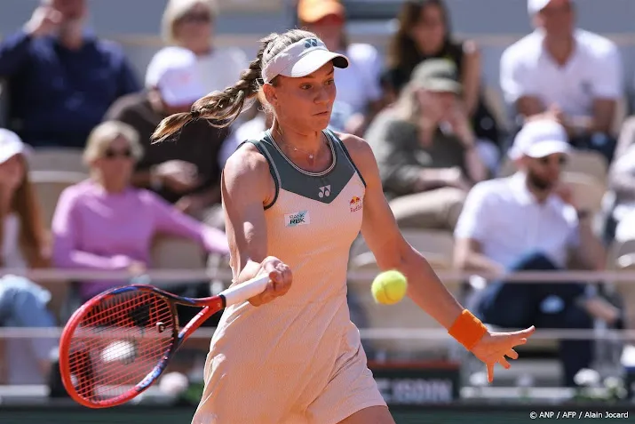 voormalig wimbledon winnares rybakina geeft ziek op in berlijn