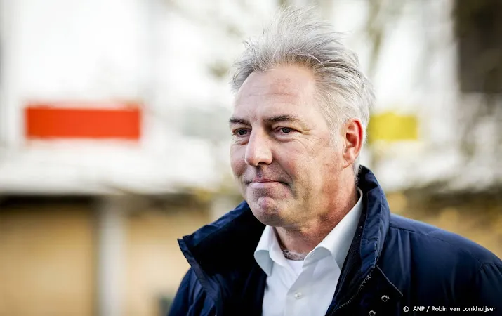 voorman pegida aangehouden bij protest in den haag