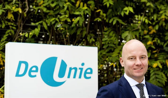 voorzitter de unie vreest voor economische achterstand nederland