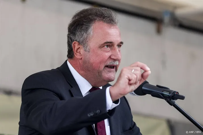 voorzitter duitse spoorbond vindt staking van zes dagen gepast