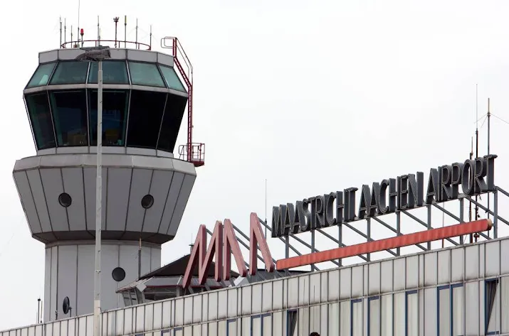 vrachtvliegtuig met problemen naar maastricht