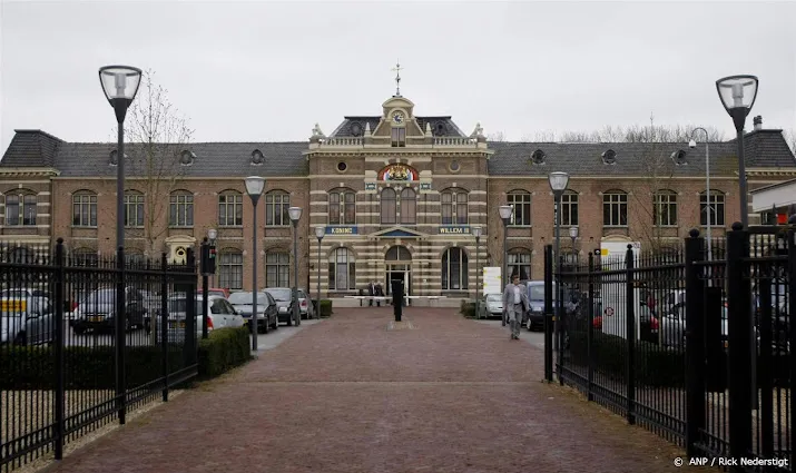 vrouwen pi nieuwersluis slachtoffer grensoverschrijdend gedrag