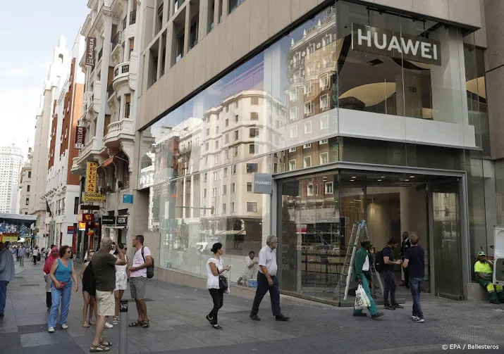 vs draalt over vergunningen huawei