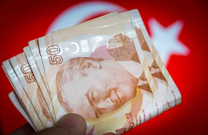 vs dreigt met meer sancties tegen turkije
