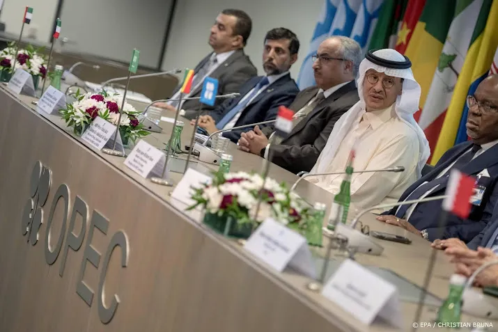vs ontstemd door productiebeperking opec concessie aan moskou
