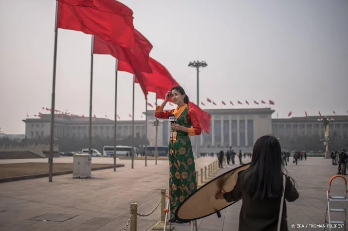 vs verlagen aantal toegestane medewerkers chinese staatsmedia