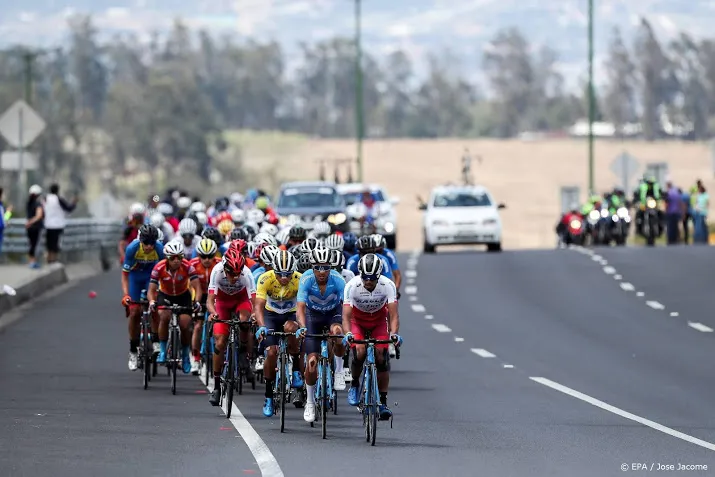 vuelta eindigt met tijdrit in santiago de compostela