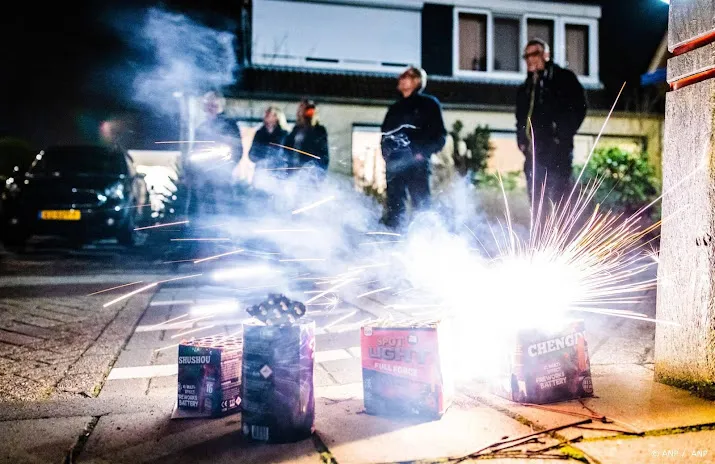 vuurwerkbranche dit jaar stabieler vuurwerk voor minder letsel