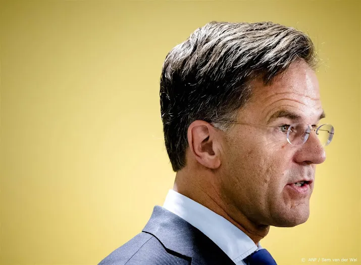vvd congres neemt met staande ovatie afscheid van mark rutte