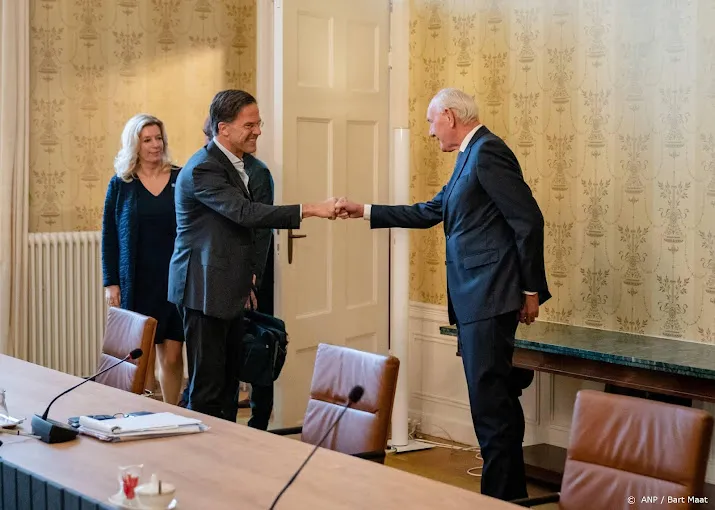 vvd fractie besprak een optie van informateur remkes