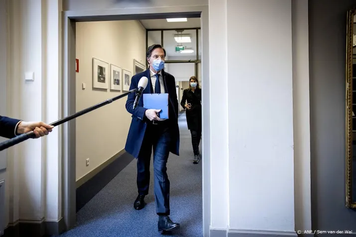 vvd in driehonderd gemeenten de grootste
