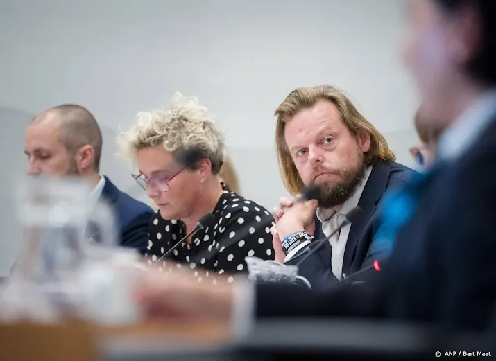 vvd kamerlid de neef verlaat vvd om ijskoude asielaanpak