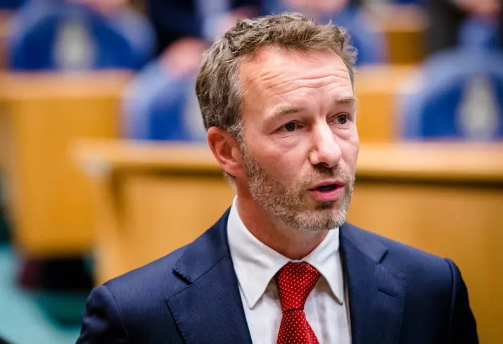 vvd kamerlid van haga kan aanblijven