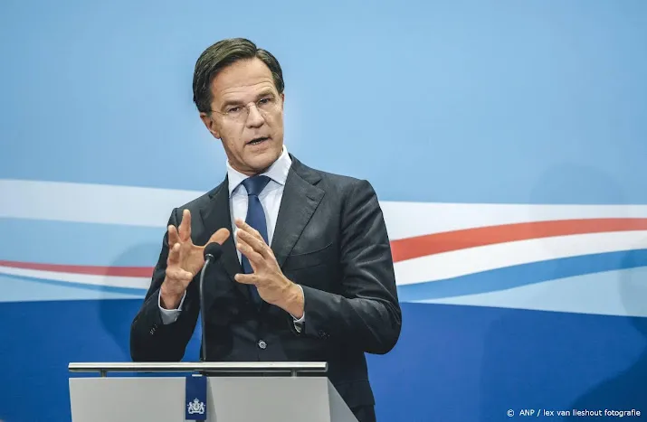 vvd vindt dat rutte oekraine structurele hulp moet toezeggen