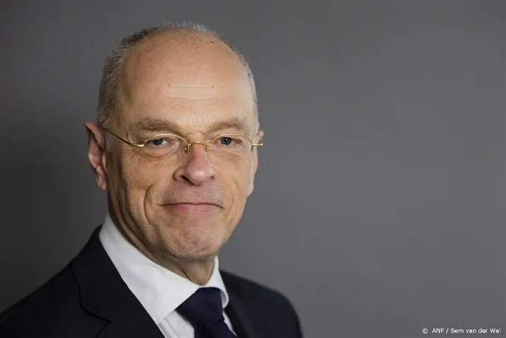 vvder bruijn opnieuw gekozen tot voorzitter eerste kamer