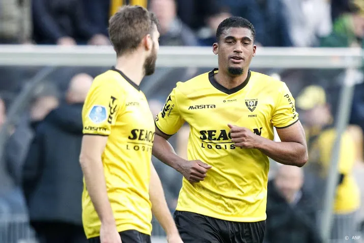 vvv heracles stilgelegd na blessure promes