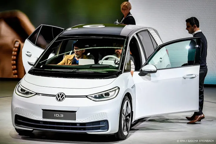 vw wil kennis elektrisch rijden delen