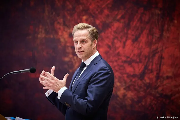 vws maakte bij 3 organisaties fout in mail over app coronamelder