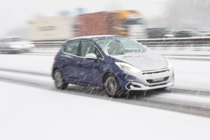 waarschuwing gladheid in delen van het land
