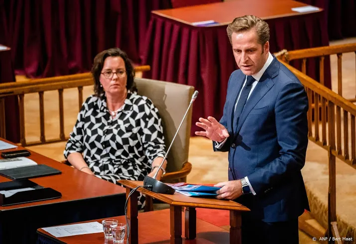 wachttijd tussen eerste en tweede prik vanaf maandag korter