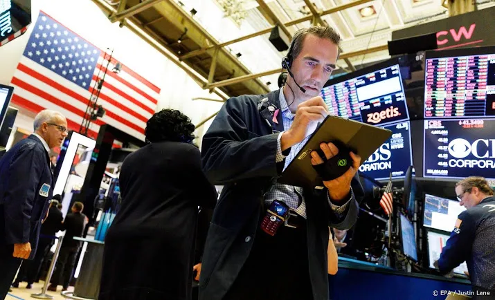 wall street begint duidelijk hoger