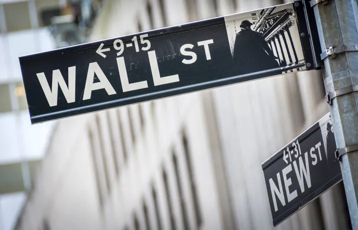 wall street doet stap terug