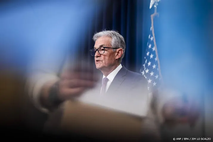 wall street eindigt flink lager na rentehints fed baas powell