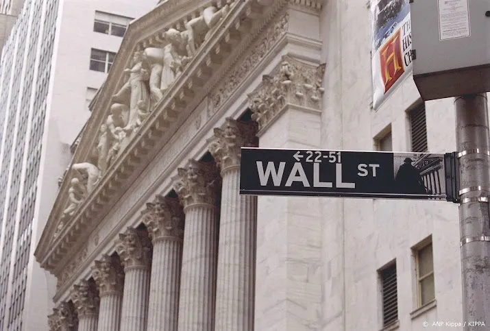 wall street fors lager door oekraine olieprijzen schieten omhoog
