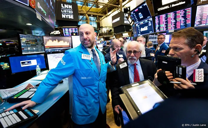 wall street in teken van banencijfer en amazon