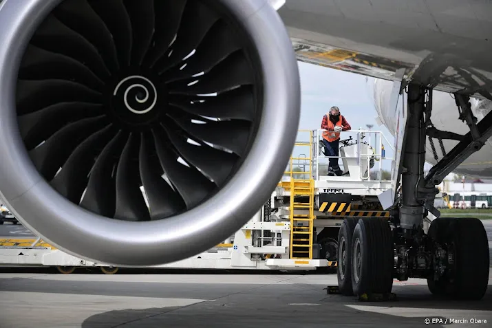 wall street journal levering dreamliners tot oktober uitgesteld