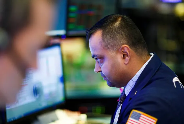 wall street kleurt donkerrood
