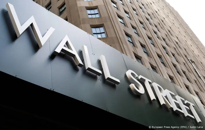 wall street lager in afwachting fed en cijfers techbedrijven