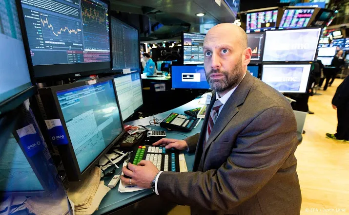 wall street omlaag onder druk chipbedrijven