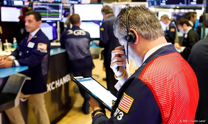 wall street opent dicht bij huis
