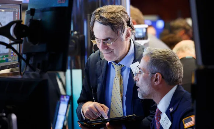 wall street opent gemengd na banenrapport